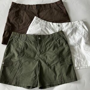 Lot of 3 Style & Co. Women's Mid-Rise Comfort-Waist Cargo Shorts Size 18 NWOT